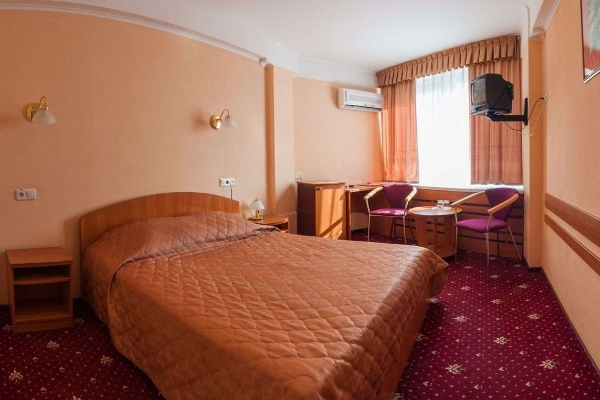 Hotel Tourist Турист